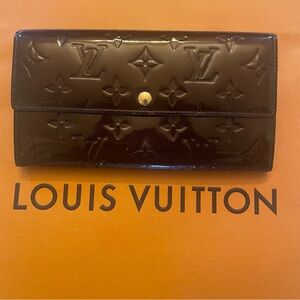 Louis Vuitton Glossy Amarante Wallet